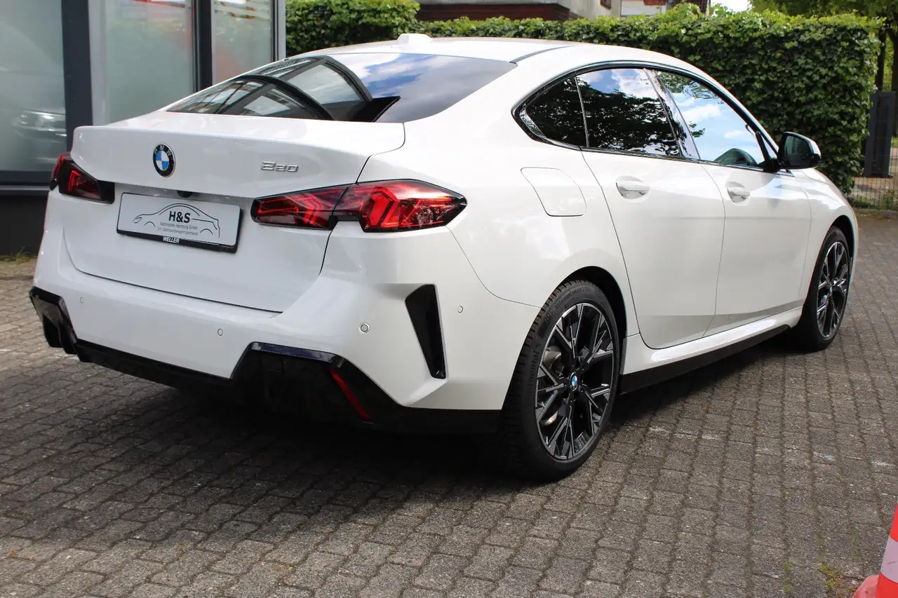 BMW 220 7