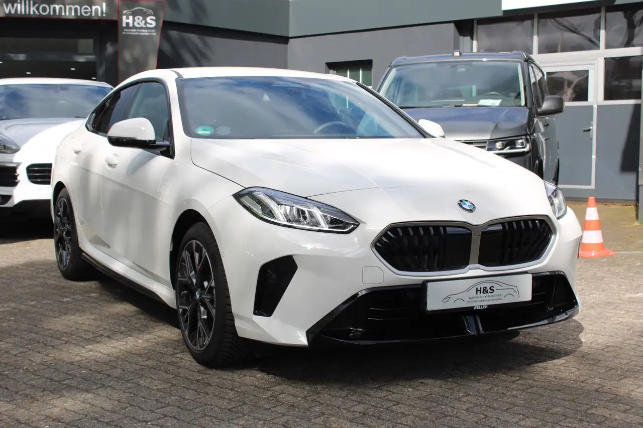 BMW 220 8