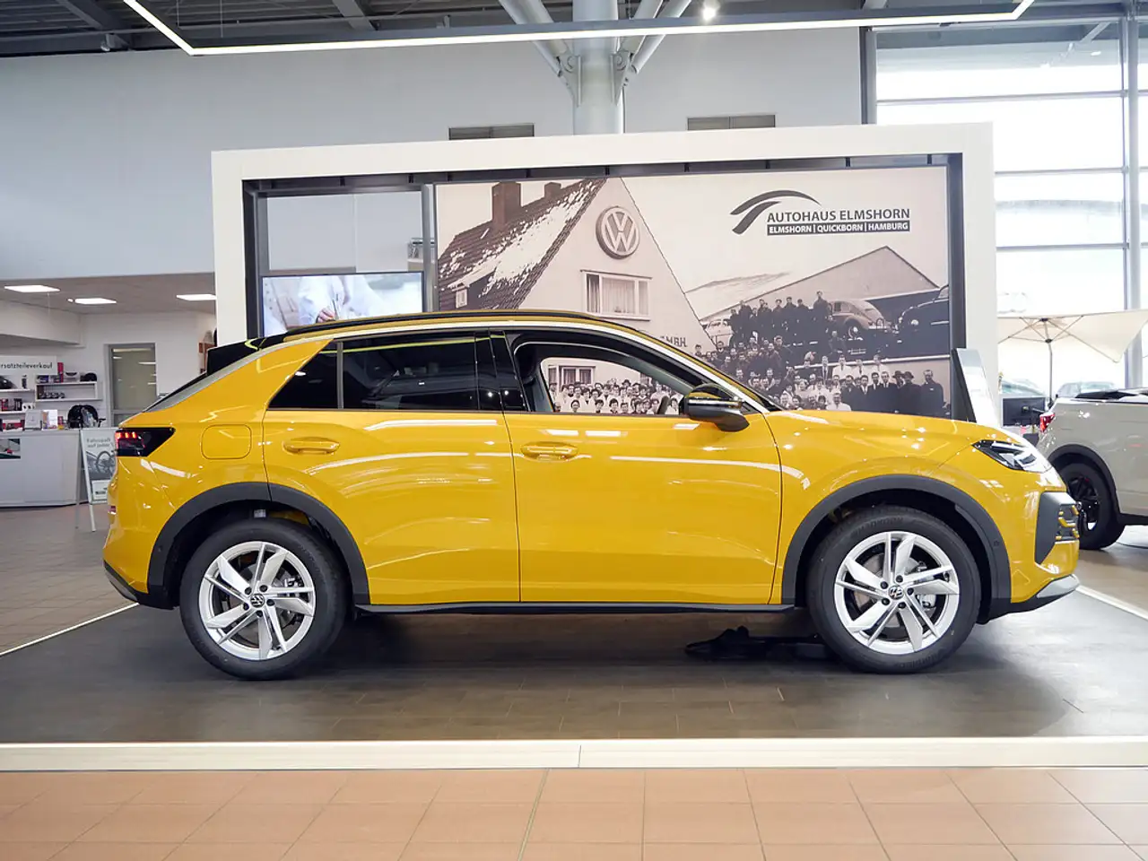 Volkswagen T-Roc 6