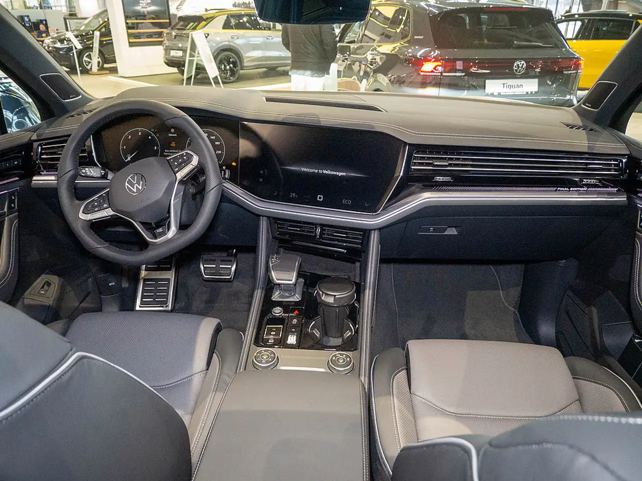 Volkswagen Touareg 8