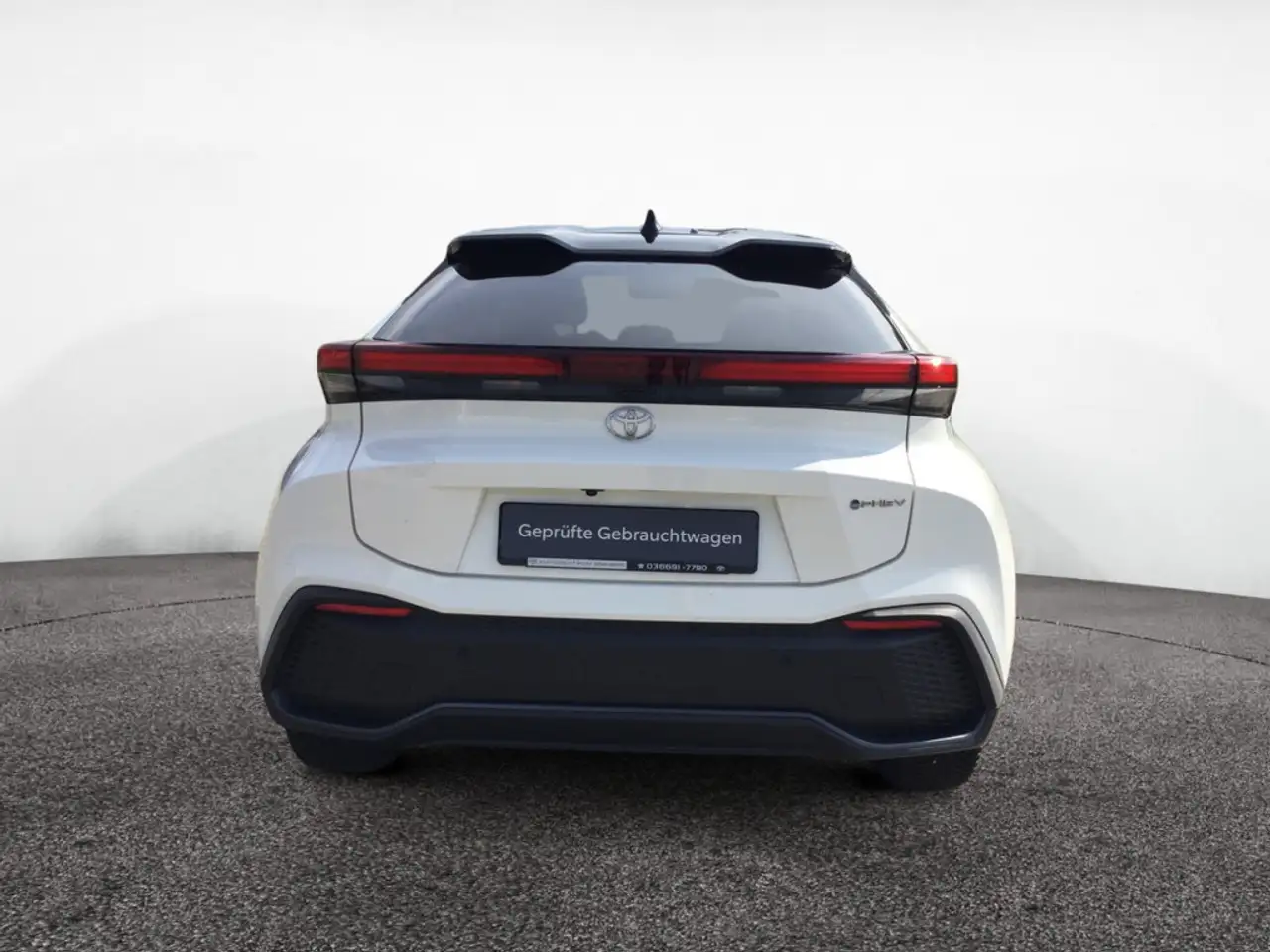 Toyota C-HR 5