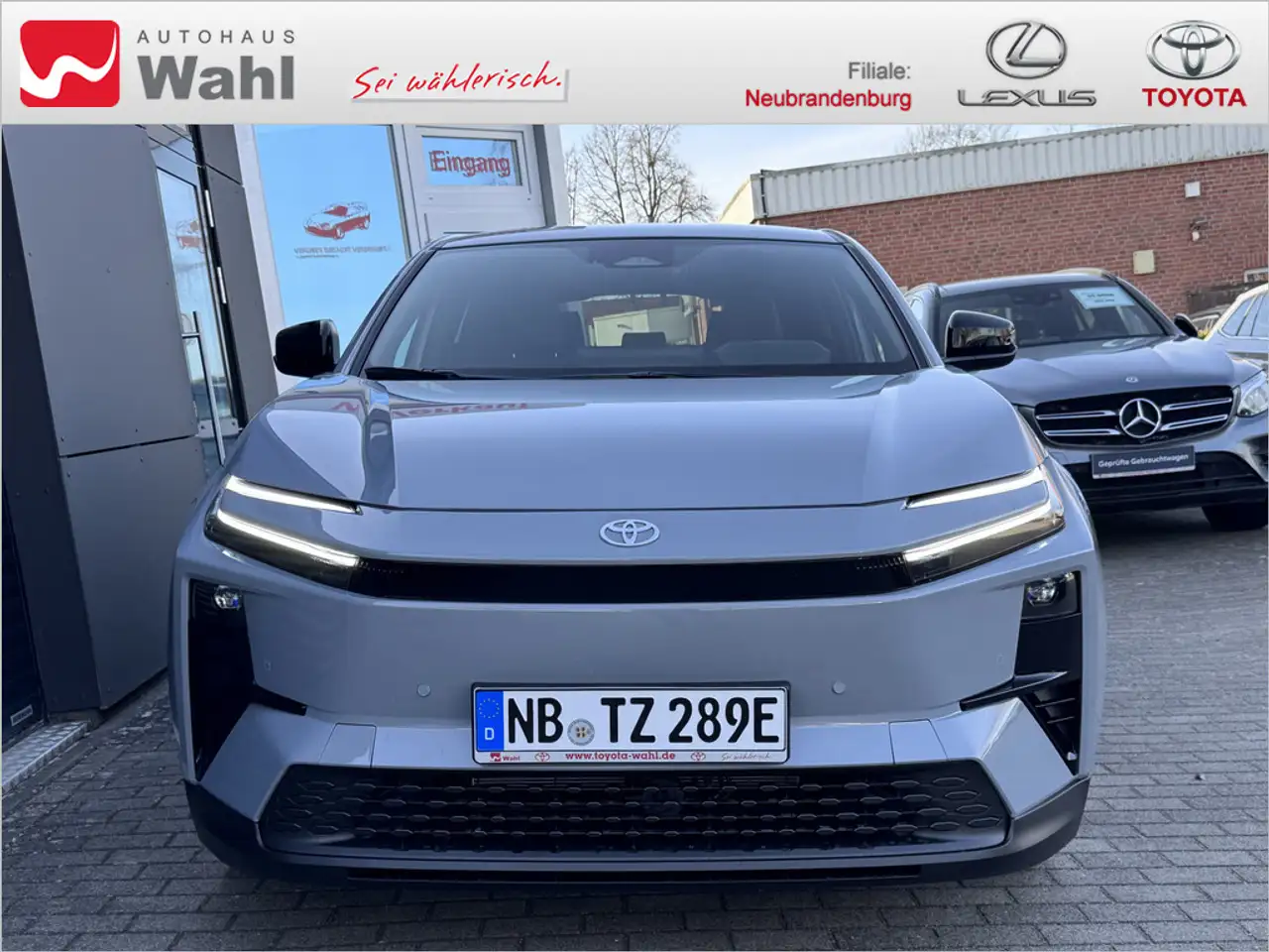 Toyota C-HR+ 165 2