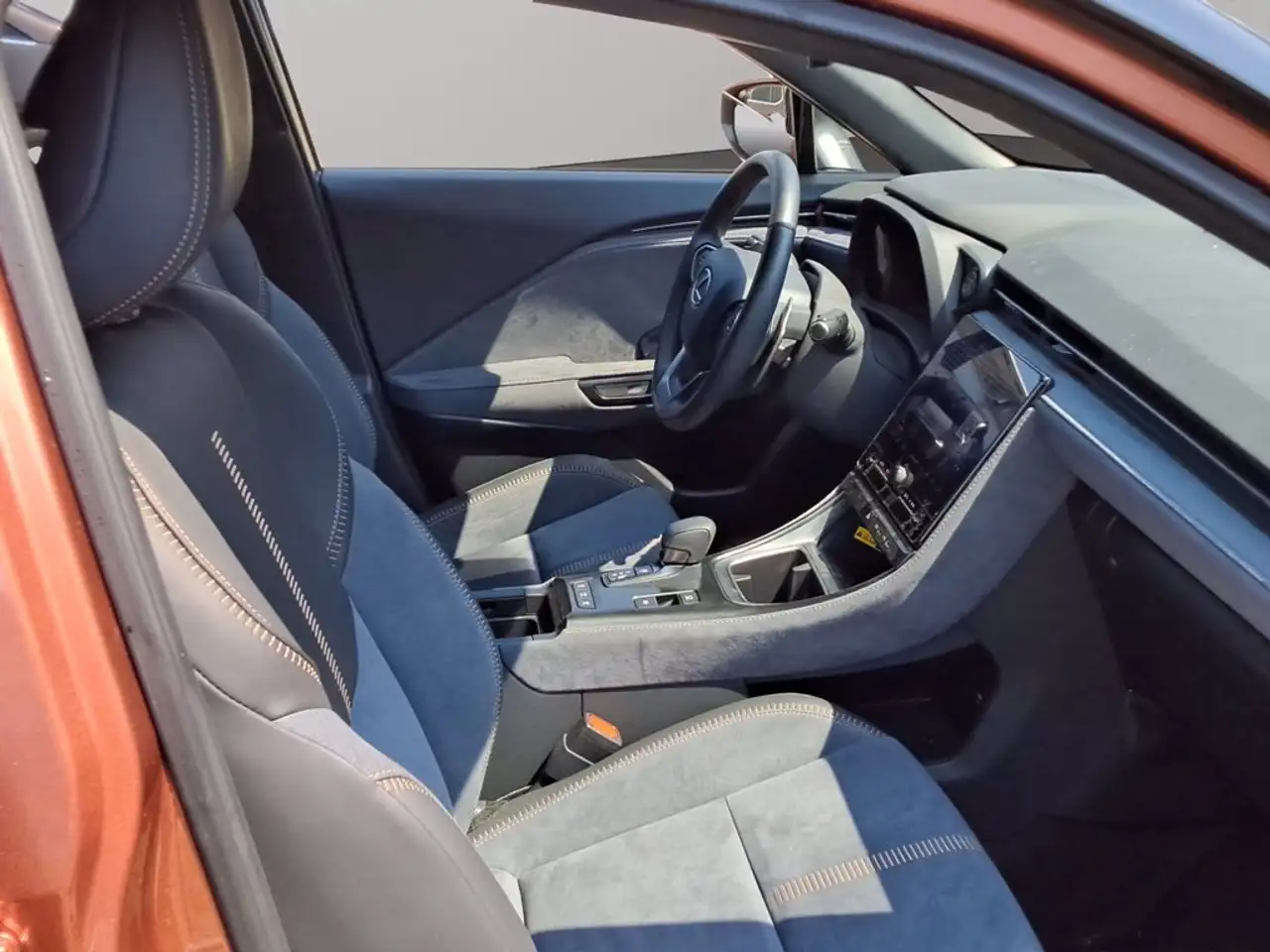 Lexus LBX 5