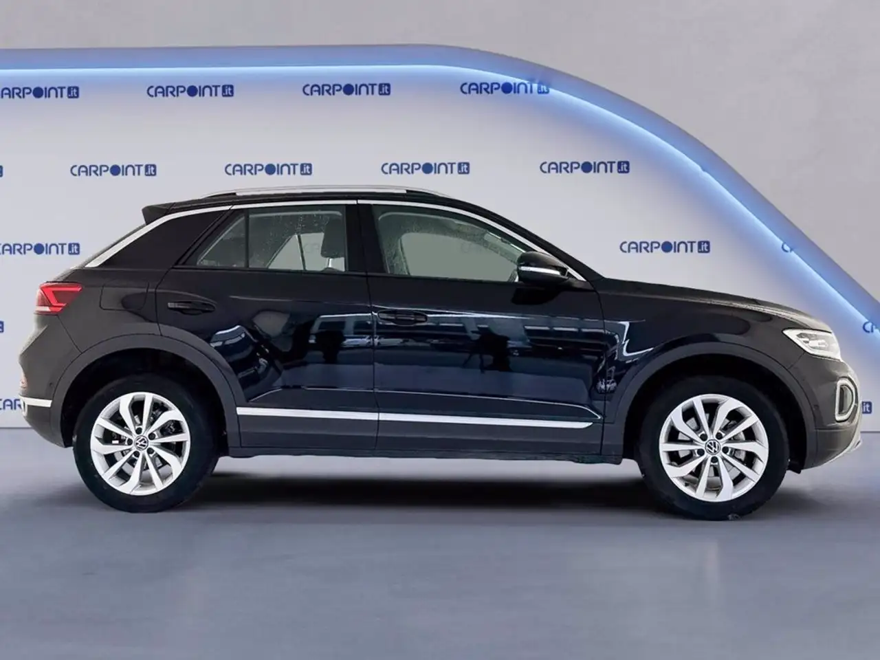 Volkswagen T-Roc 7