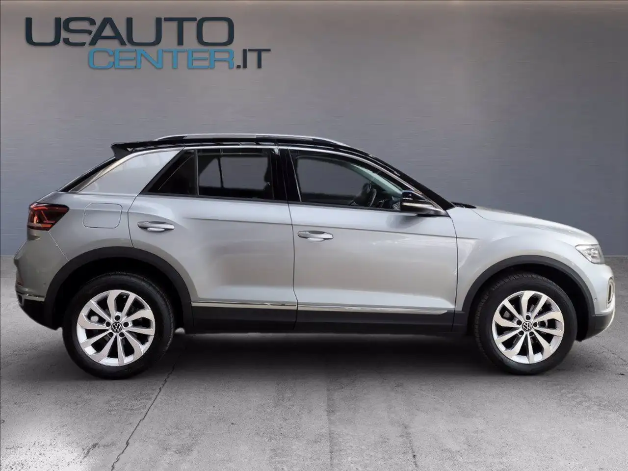 Volkswagen T-Roc 3