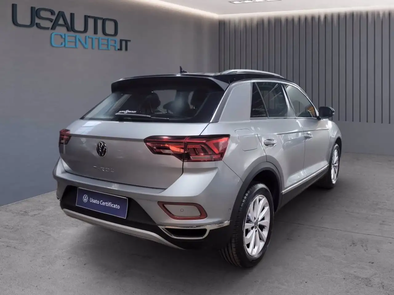 Volkswagen T-Roc 4