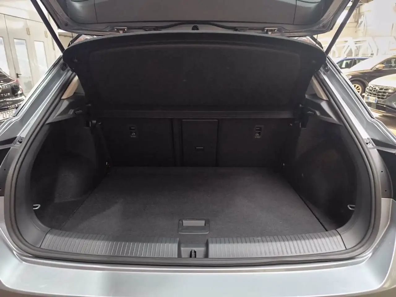 Volkswagen T-Roc 7