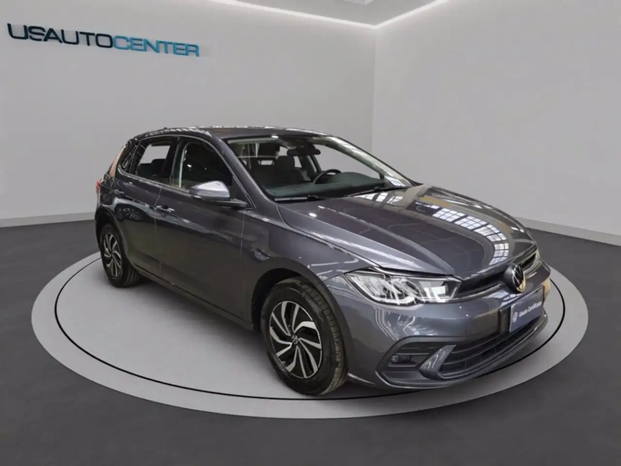 Volkswagen Polo 2