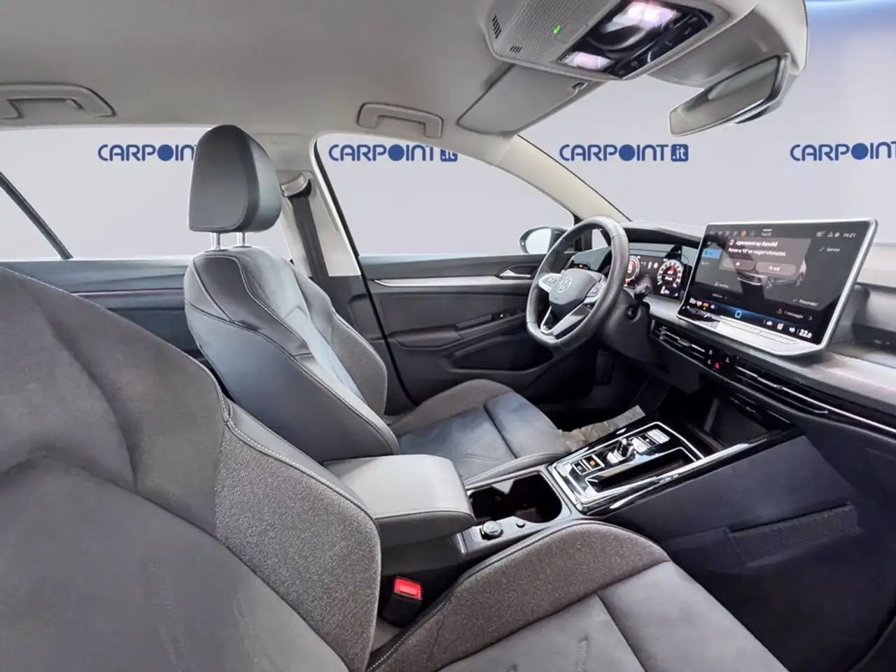 Volkswagen Golf 8