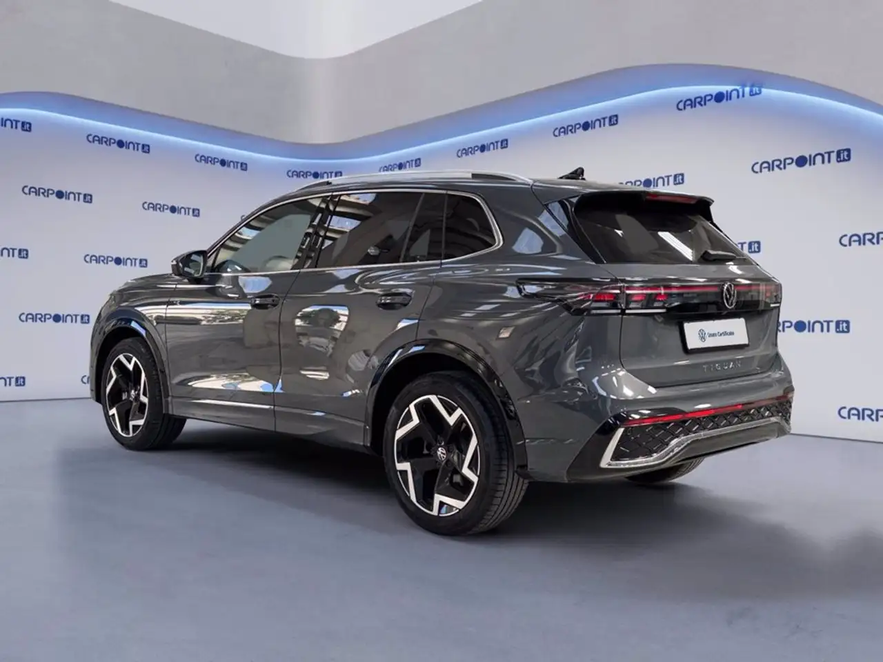 Volkswagen Tiguan 5