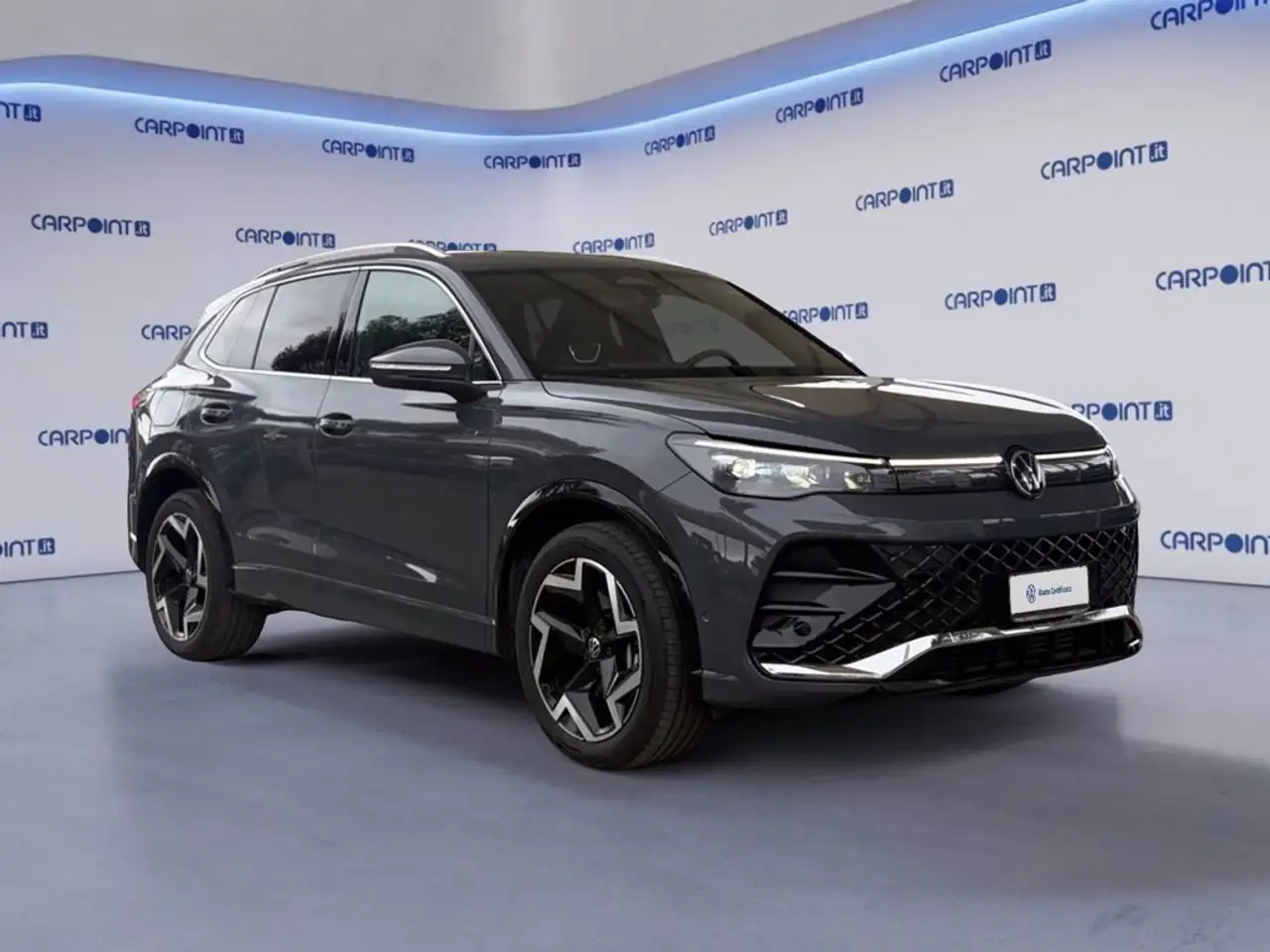 Volkswagen Tiguan 8