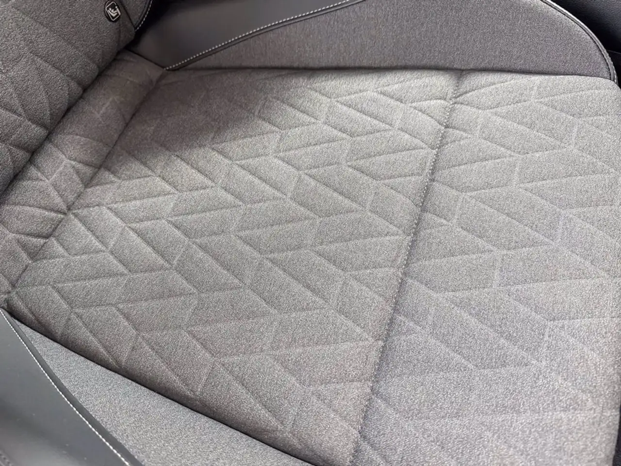 Volkswagen Tiguan 9