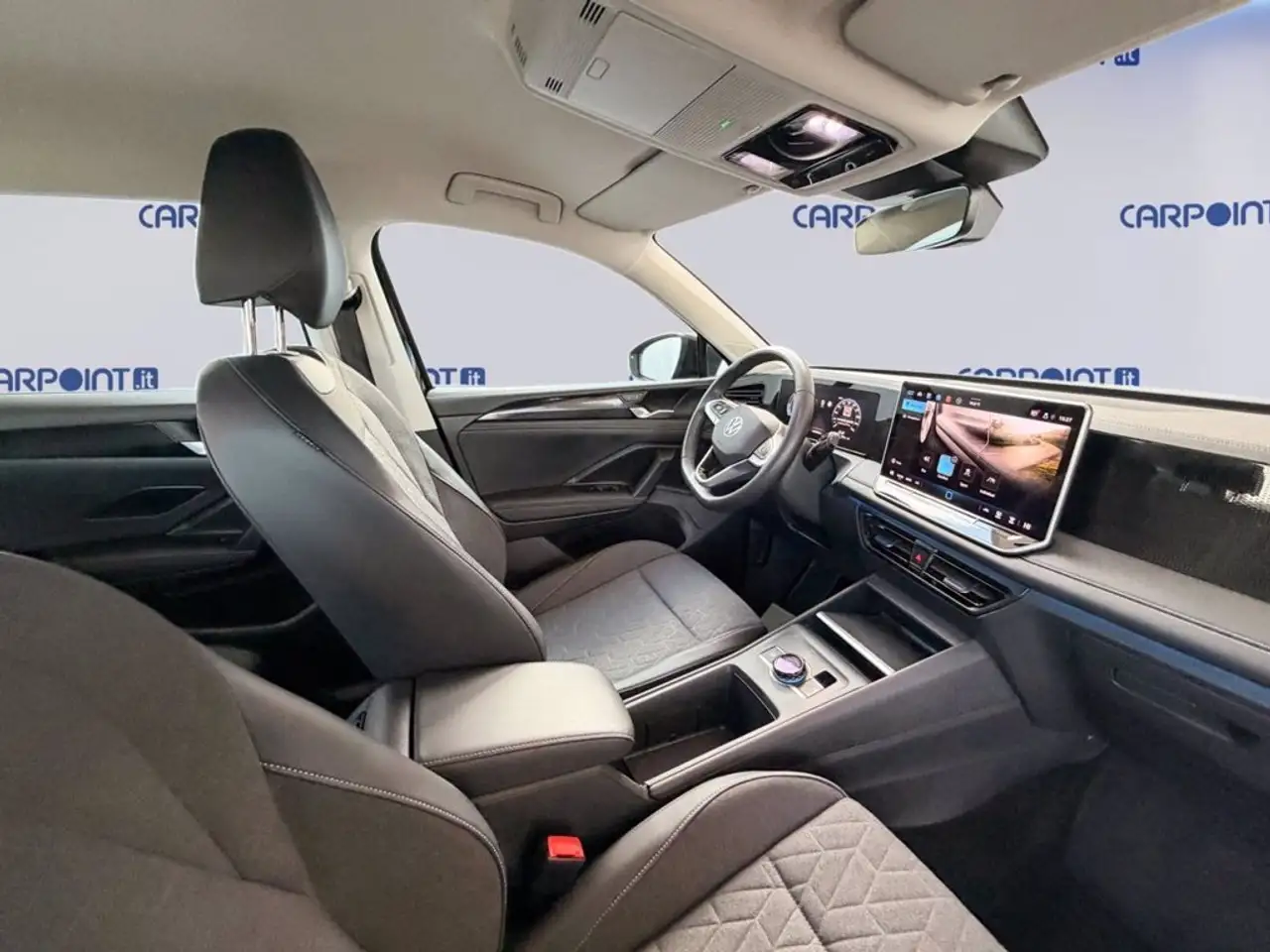 Volkswagen Tiguan 8