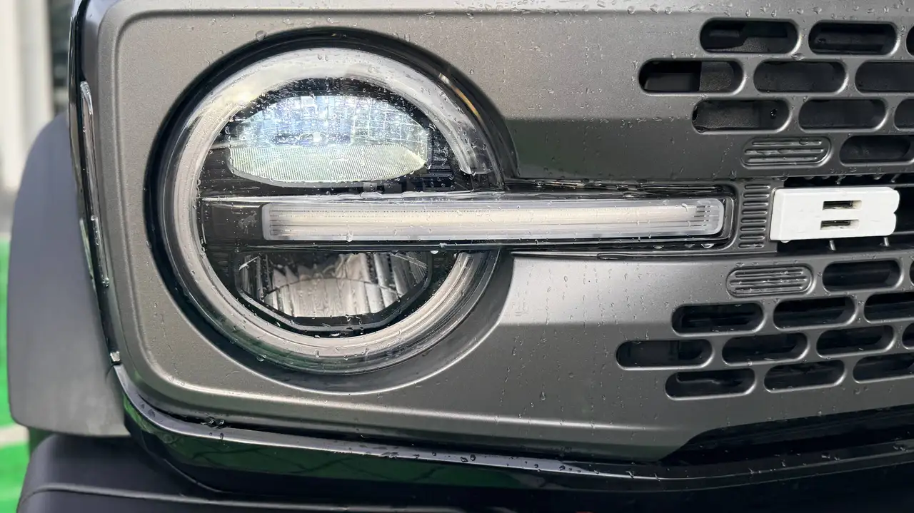 Ford Bronco 7