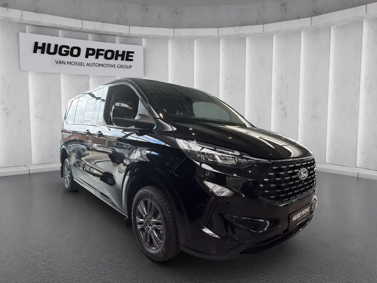 Ford Tourneo 6