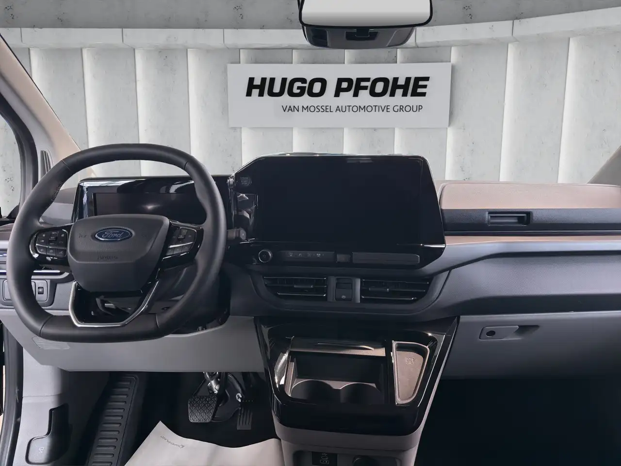 Ford Tourneo 11