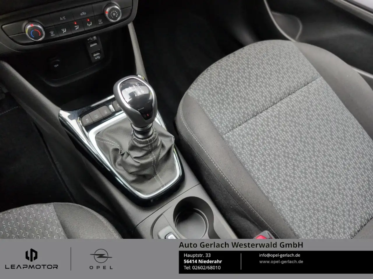 Opel Crossland 8