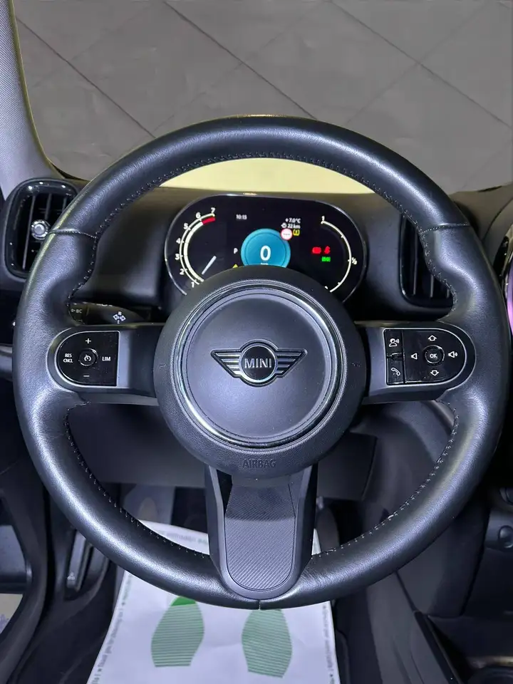 Mini Cooper 9