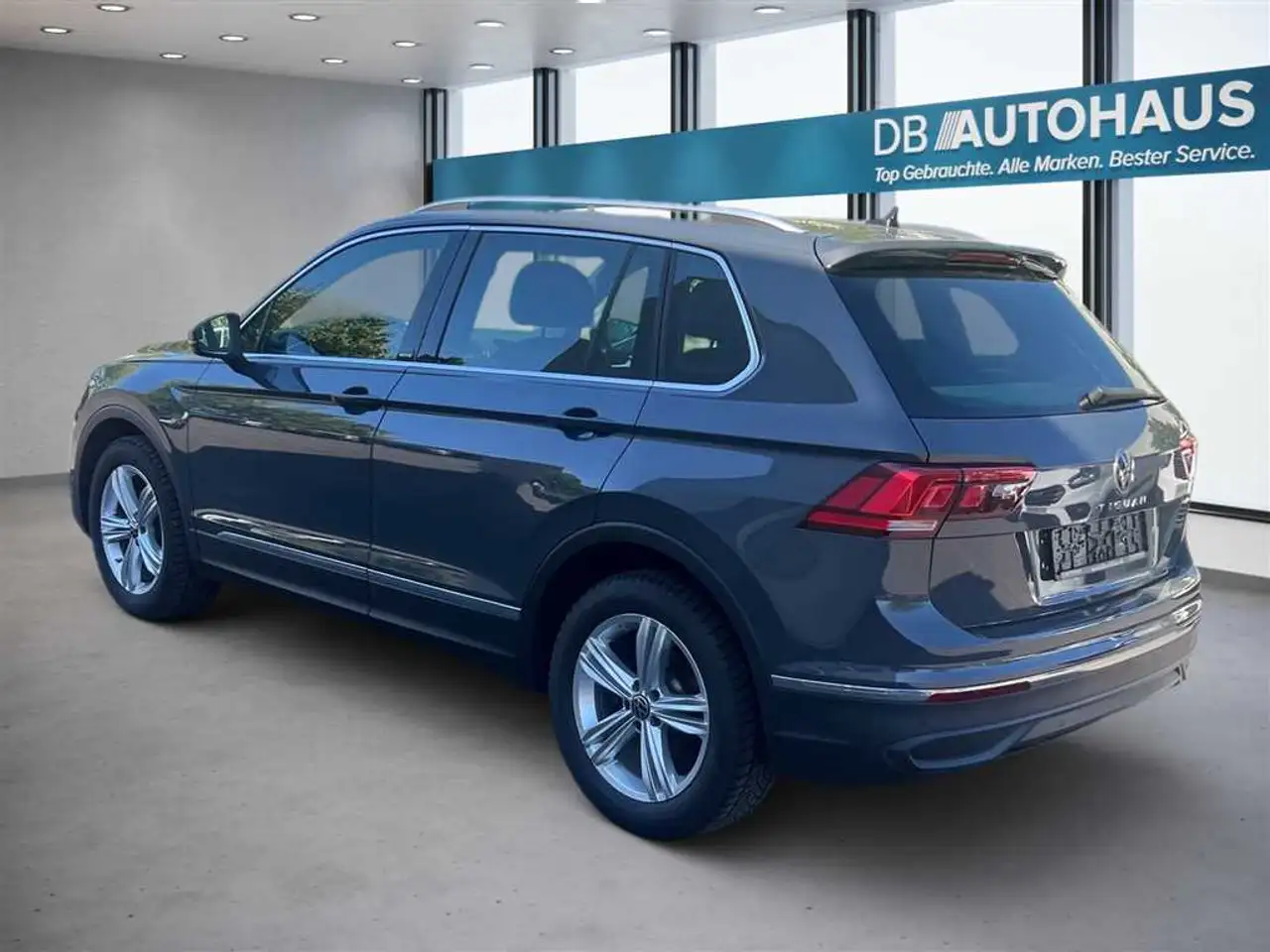 Volkswagen Tiguan 6
