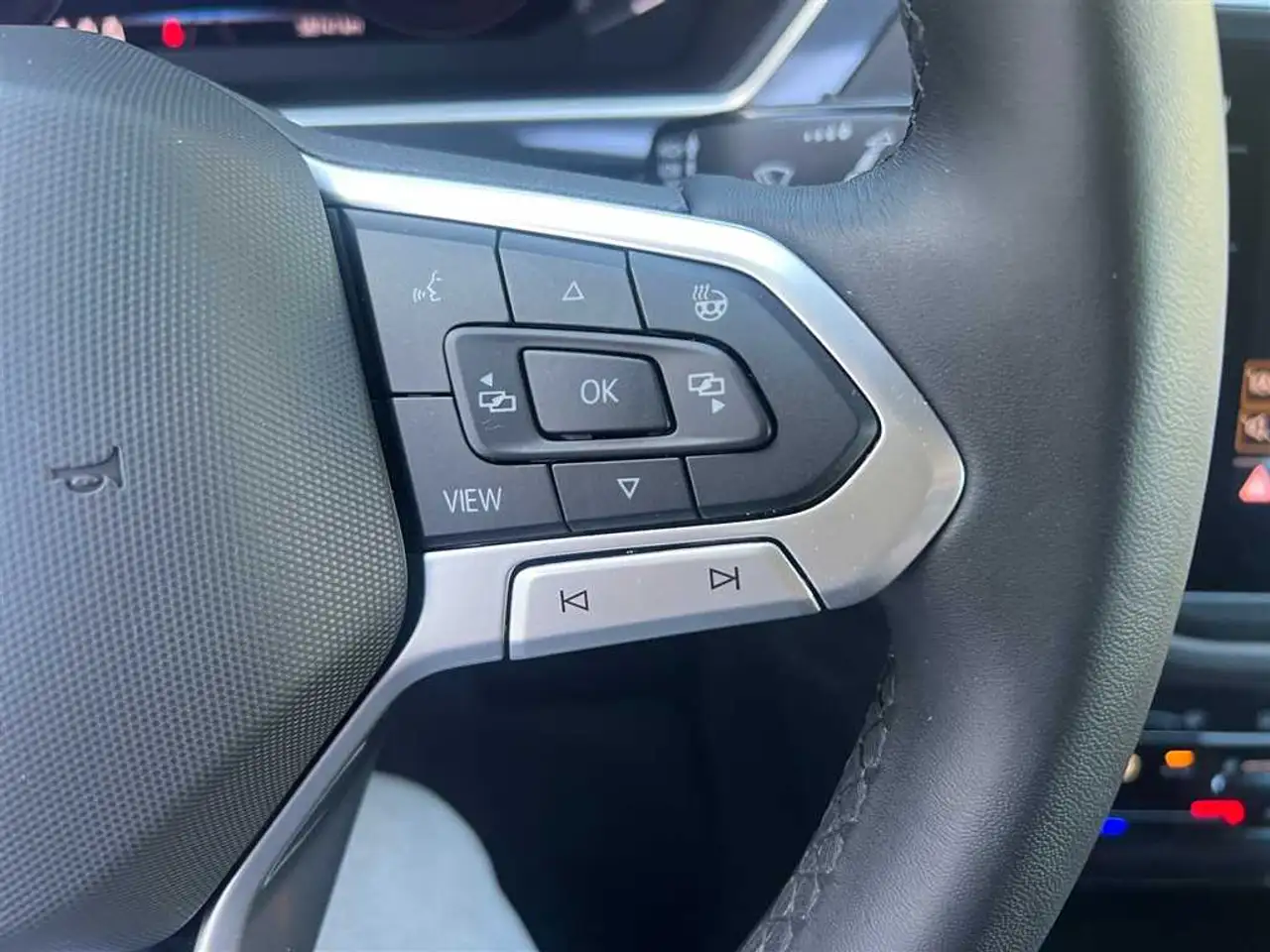 Volkswagen Tiguan 12