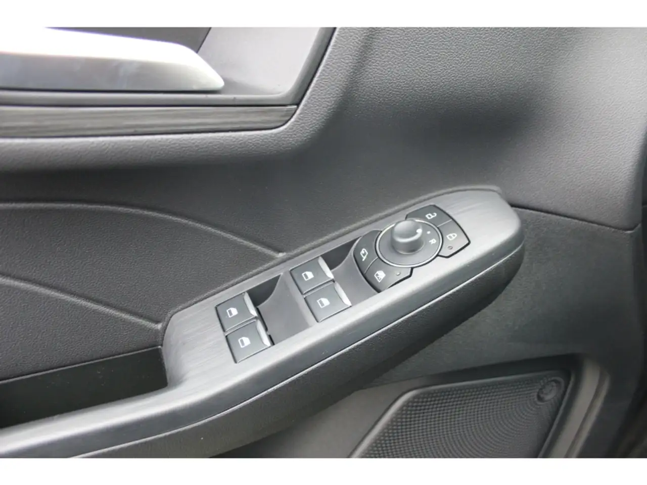 Ford Kuga 7