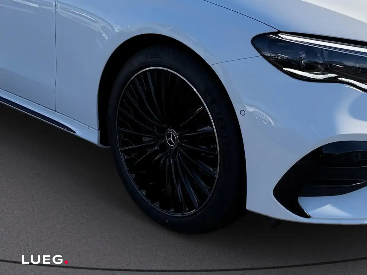Mercedes-Benz E 220 8