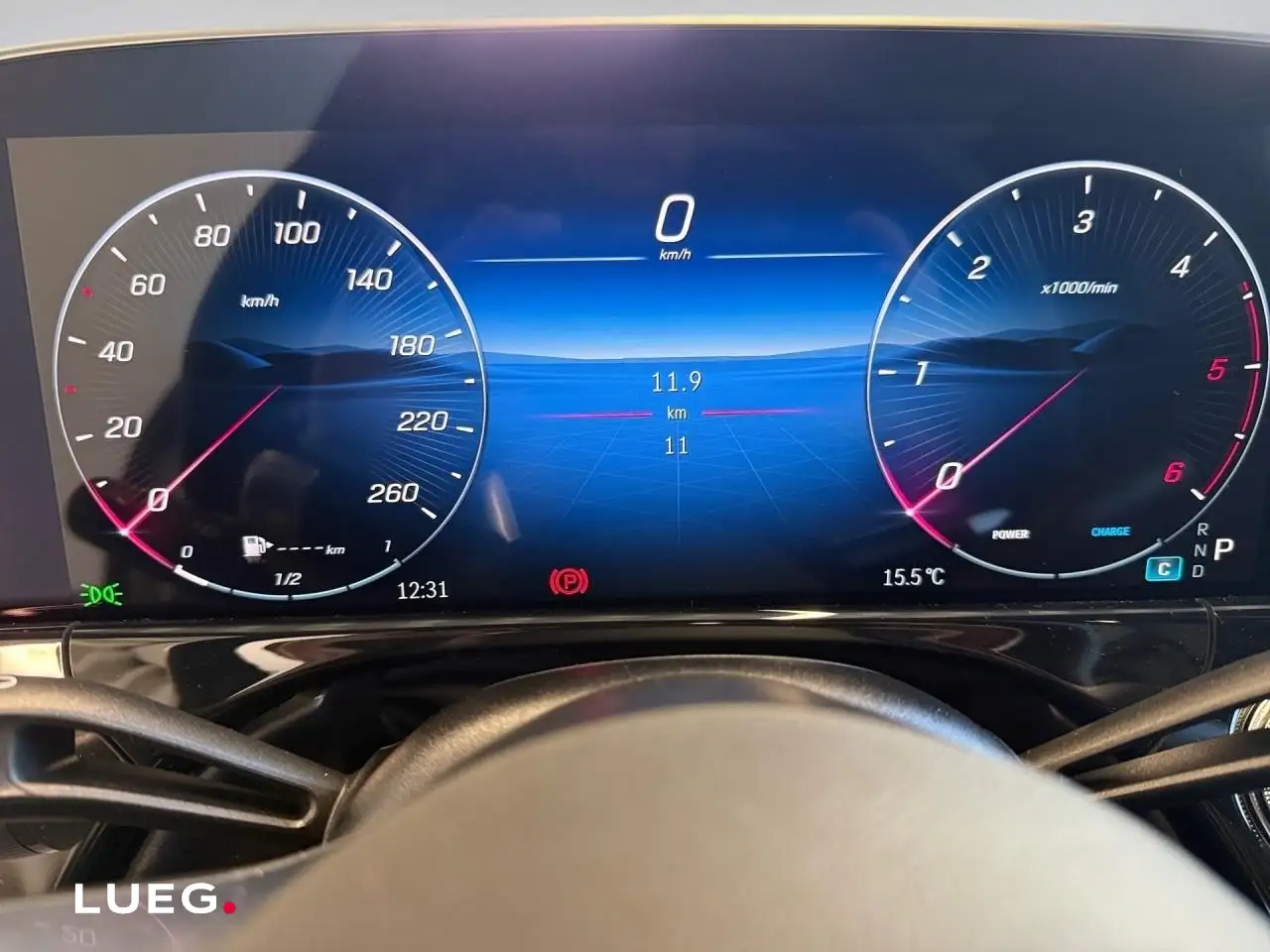 Mercedes-Benz E 220 15