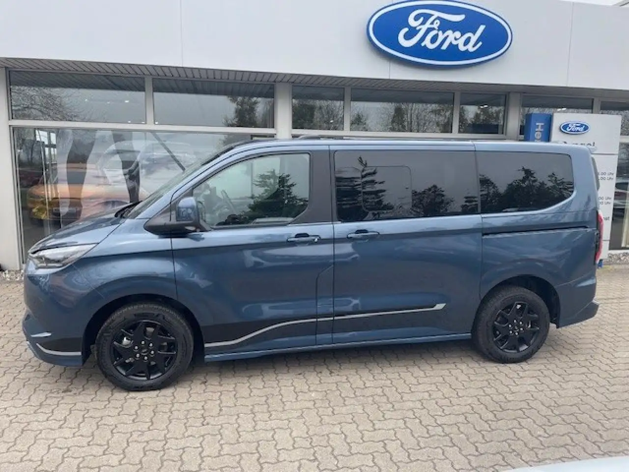 Ford Tourneo 2
