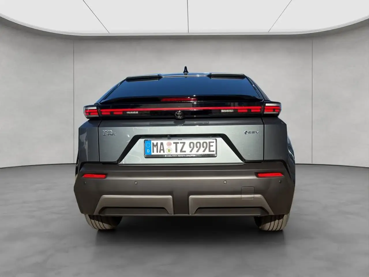 Toyota C-HR+ 5