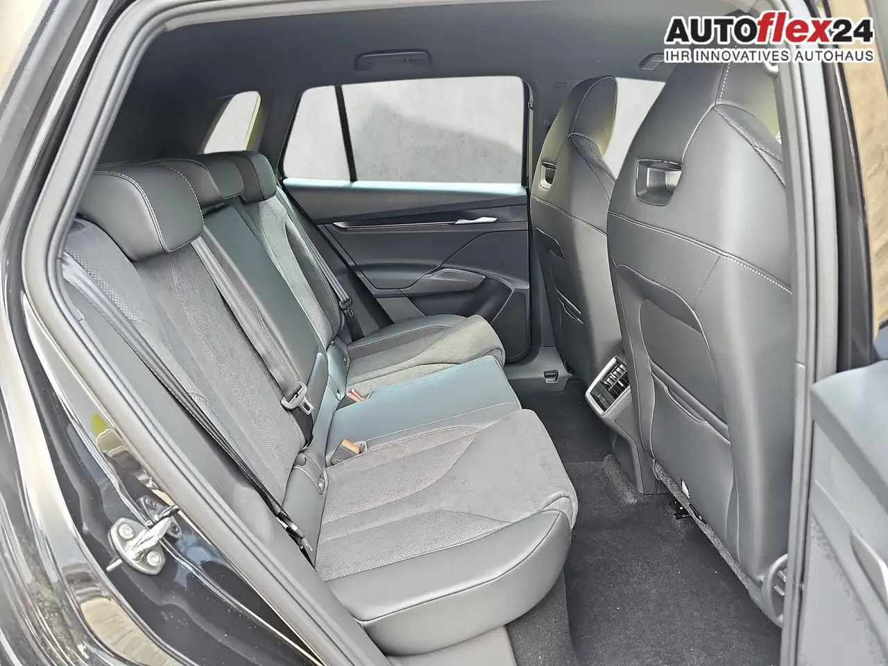 Skoda Elroq 60 12