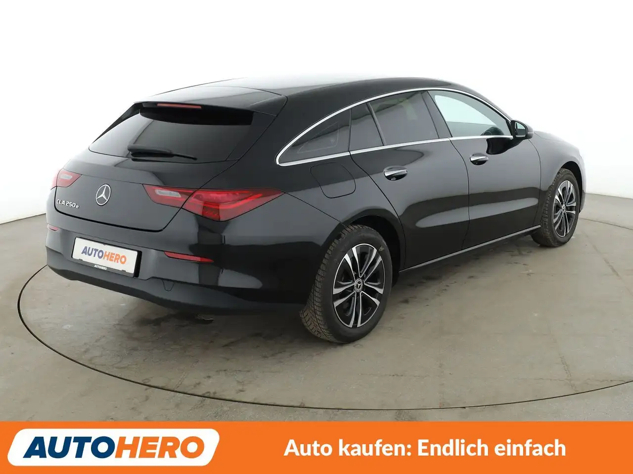 Mercedes-Benz CLA 250 6