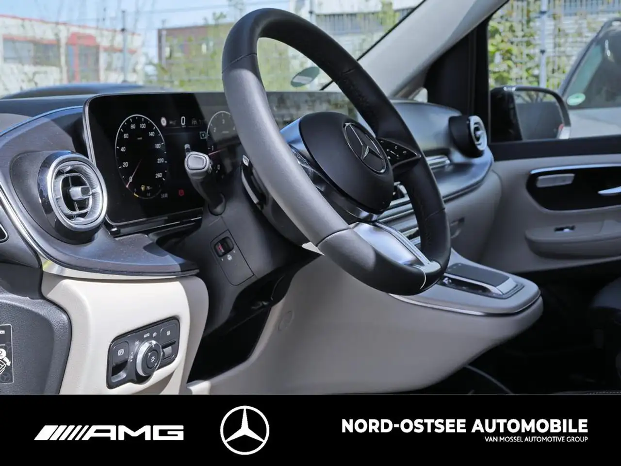 Mercedes-Benz Marco 8