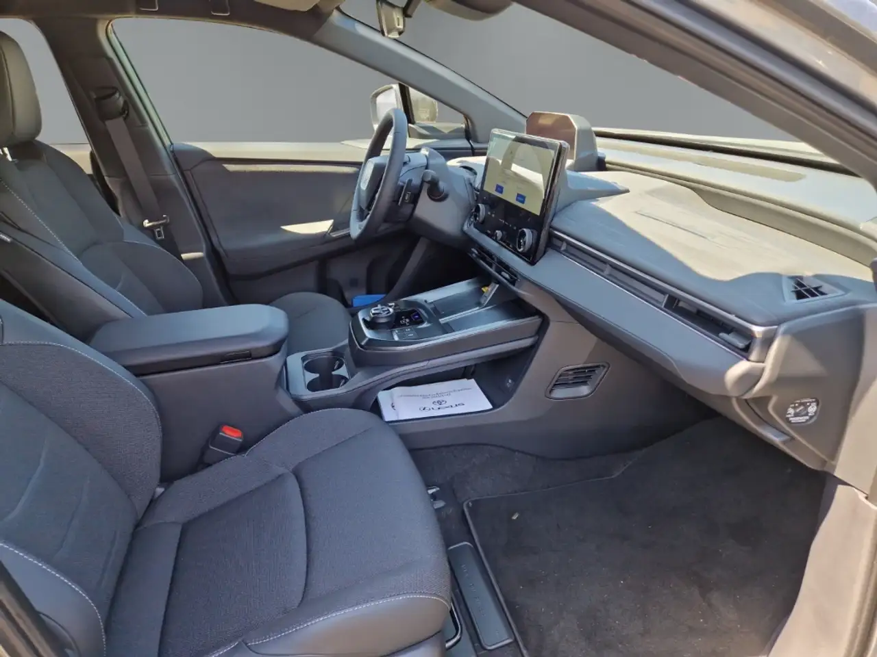 Toyota C-HR+ 165 12