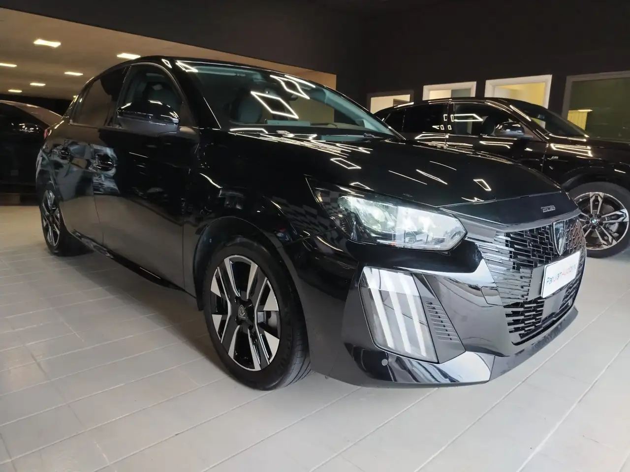 Peugeot 208 6