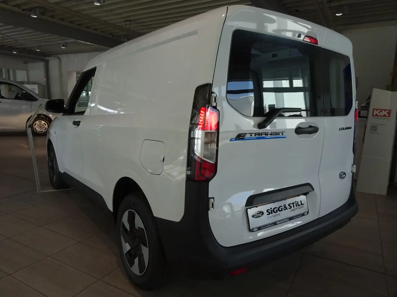 Ford Transit 7