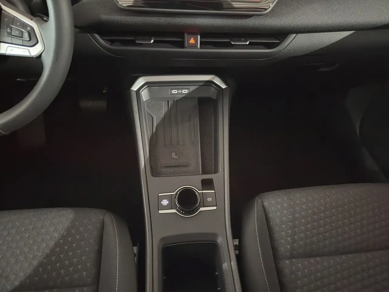 Volkswagen T-Roc 13