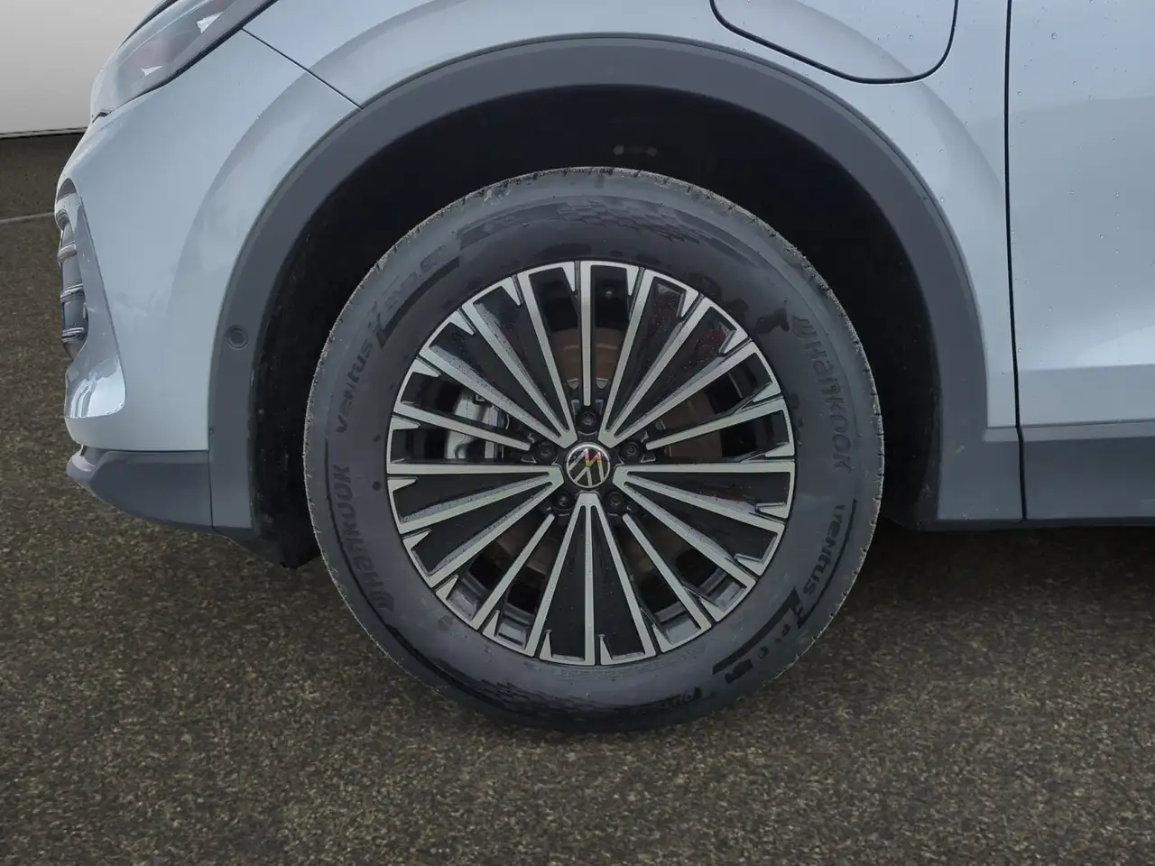 Volkswagen Tiguan 7