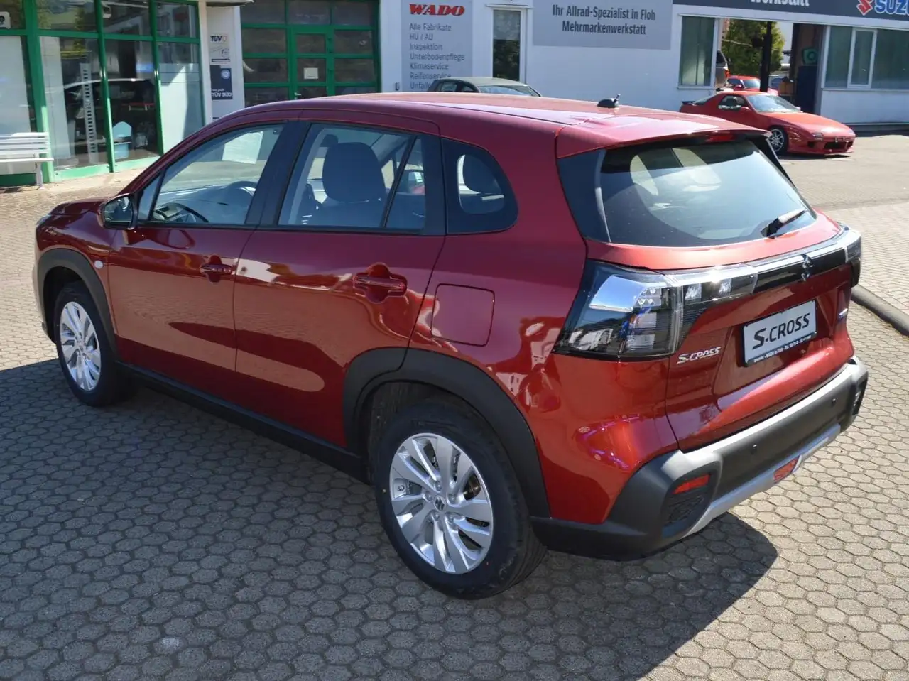 Suzuki S-Cross 4