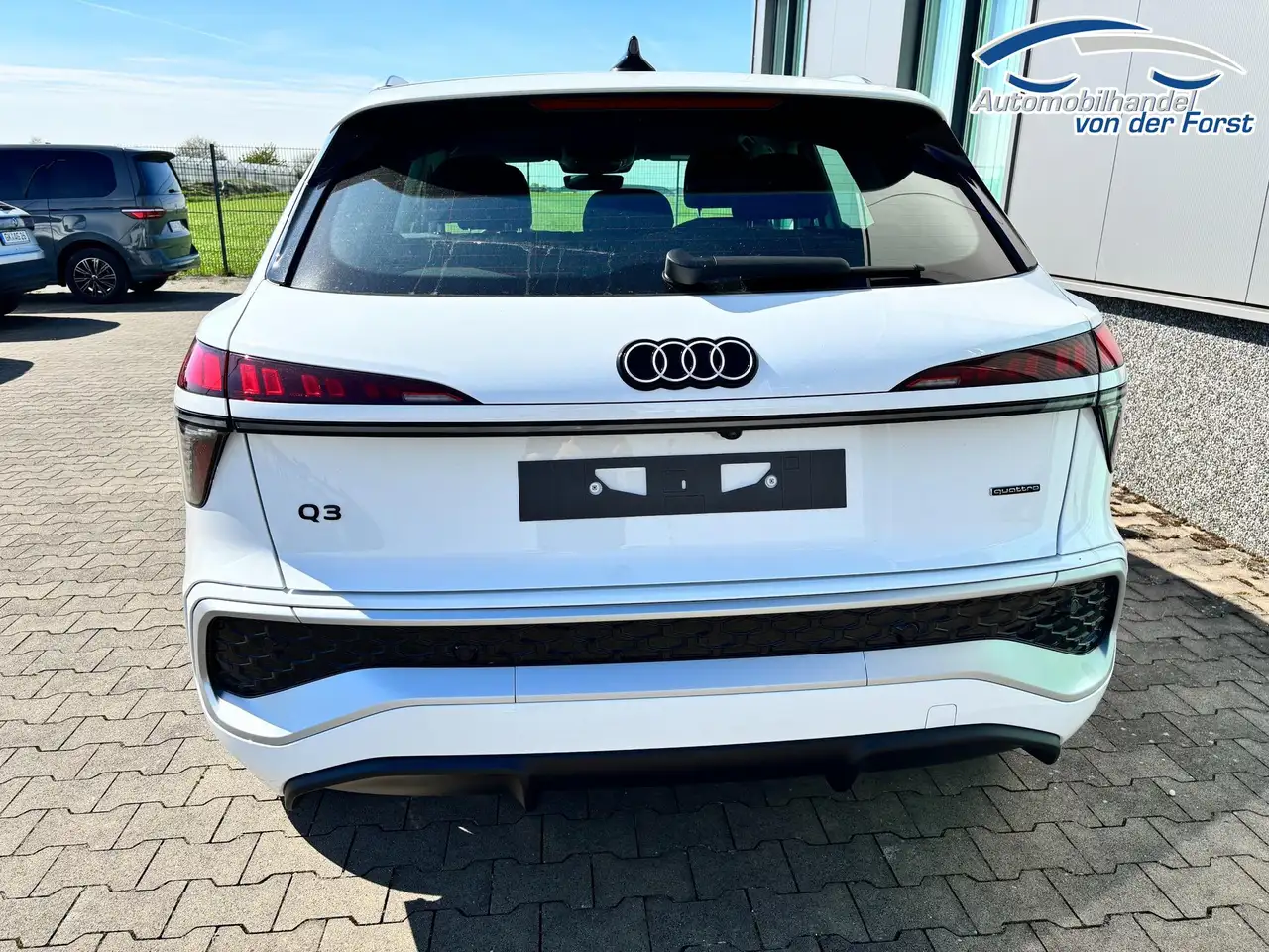 Audi Q3 5