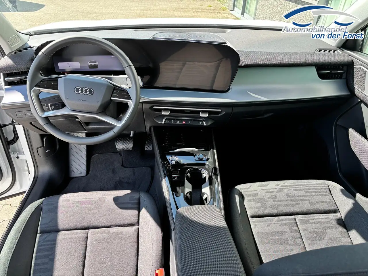 Audi Q3 7