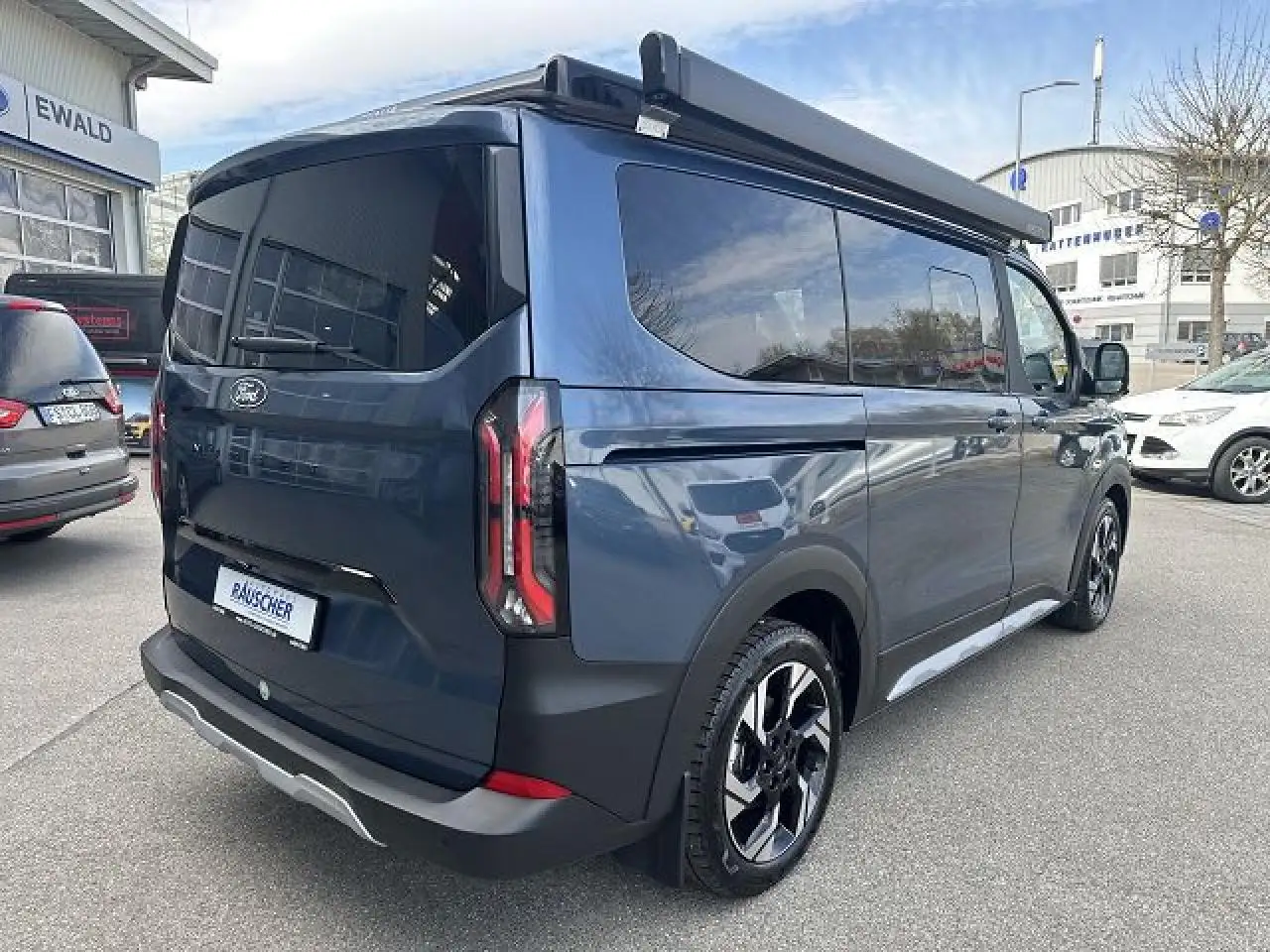 Ford Nugget 3