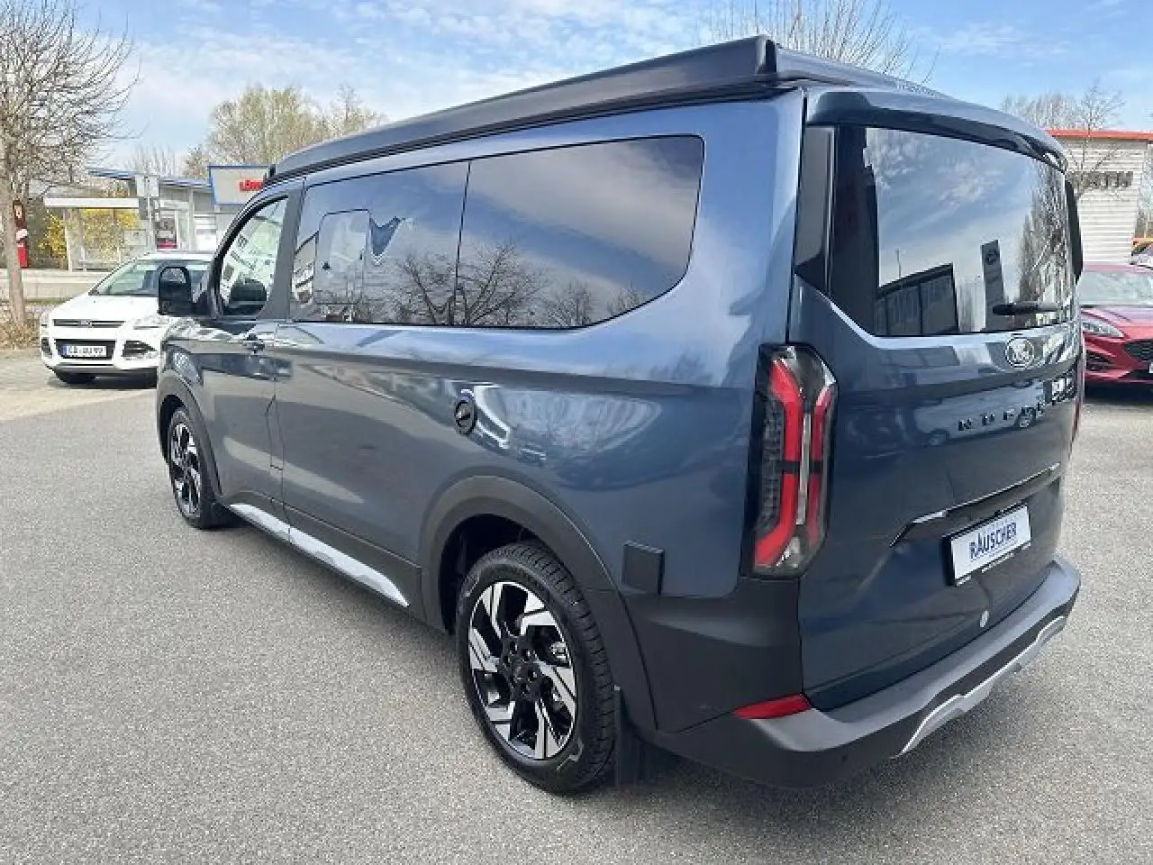 Ford Nugget 4