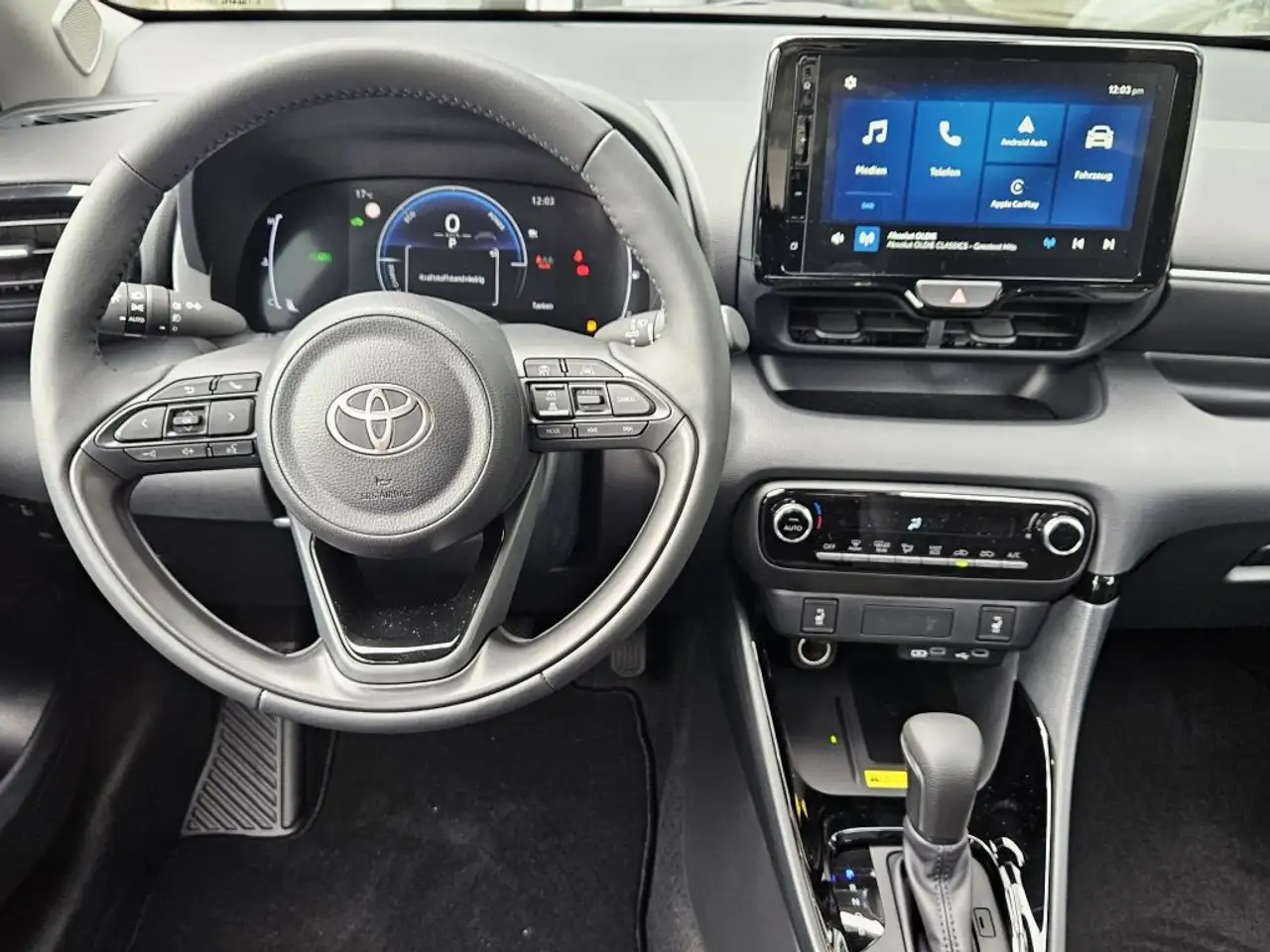 Toyota Yaris 9