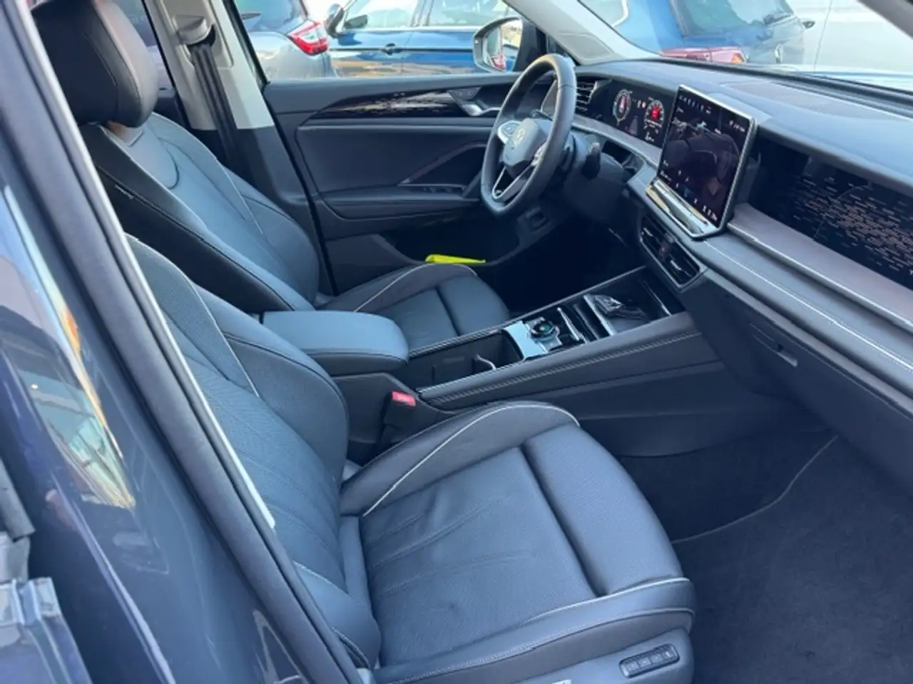Volkswagen Tayron 11