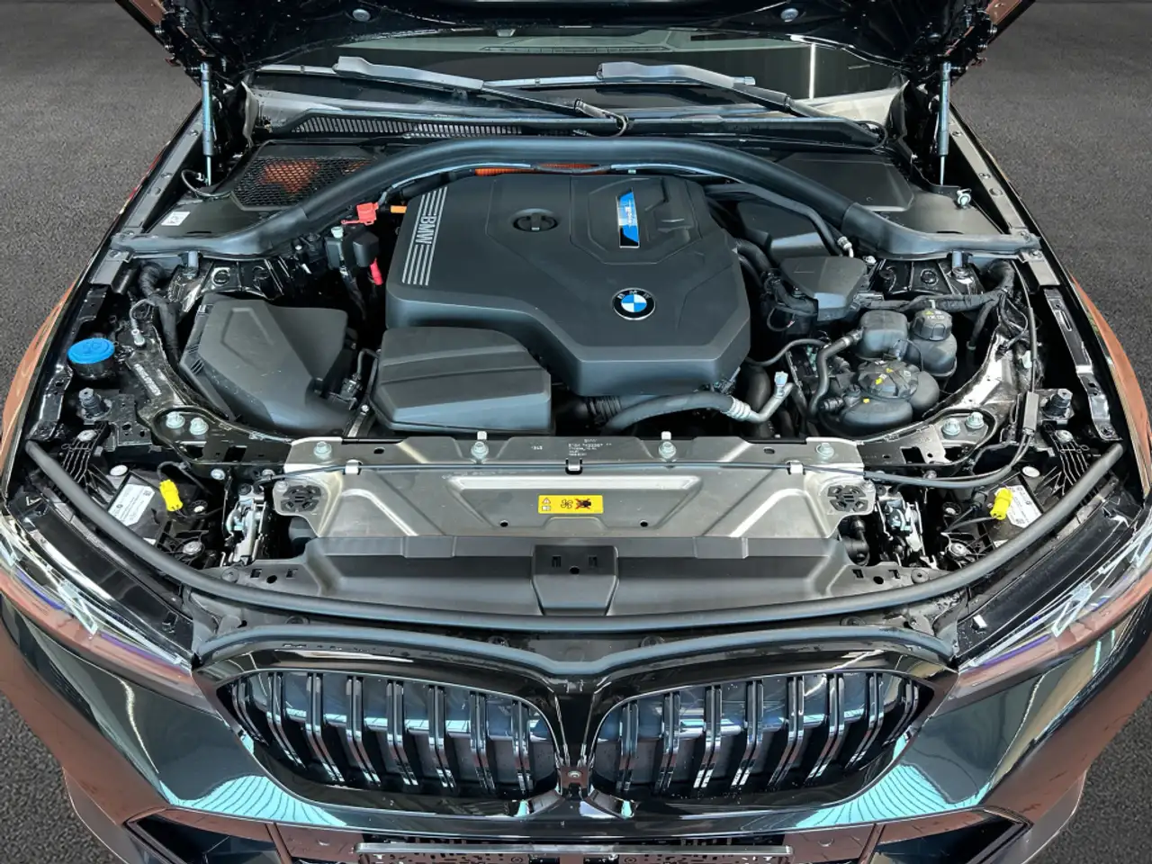 BMW 330 9
