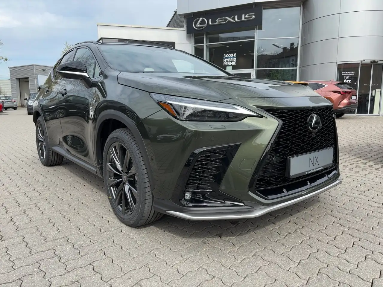 Lexus NX 5