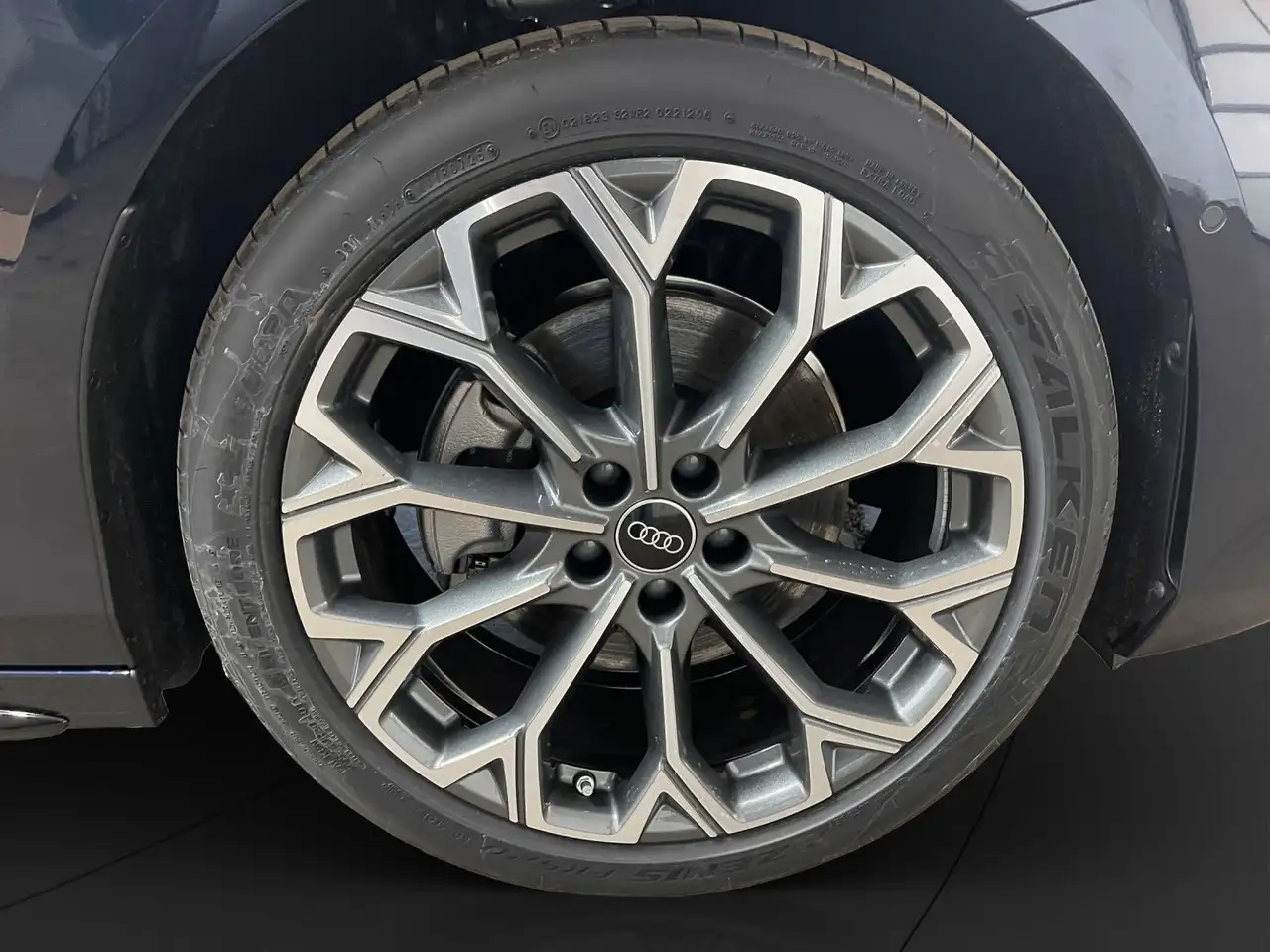 Audi A6 12