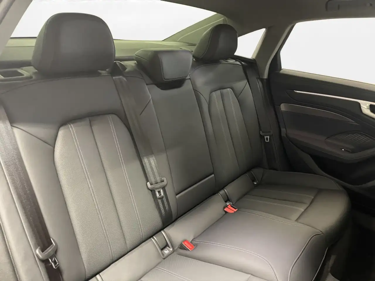 Audi A6 16