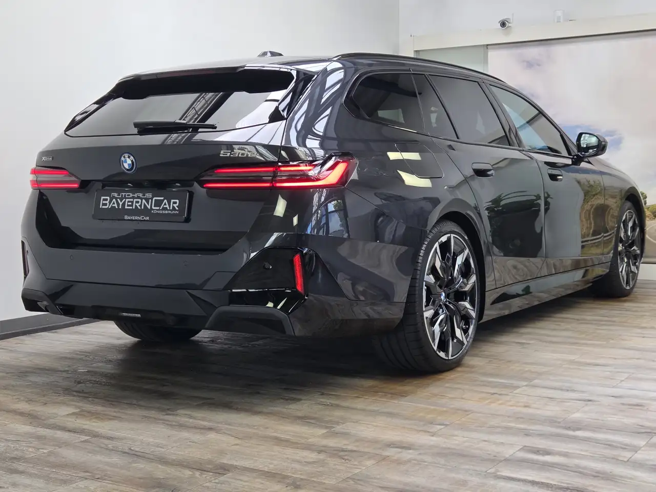 BMW 530 6