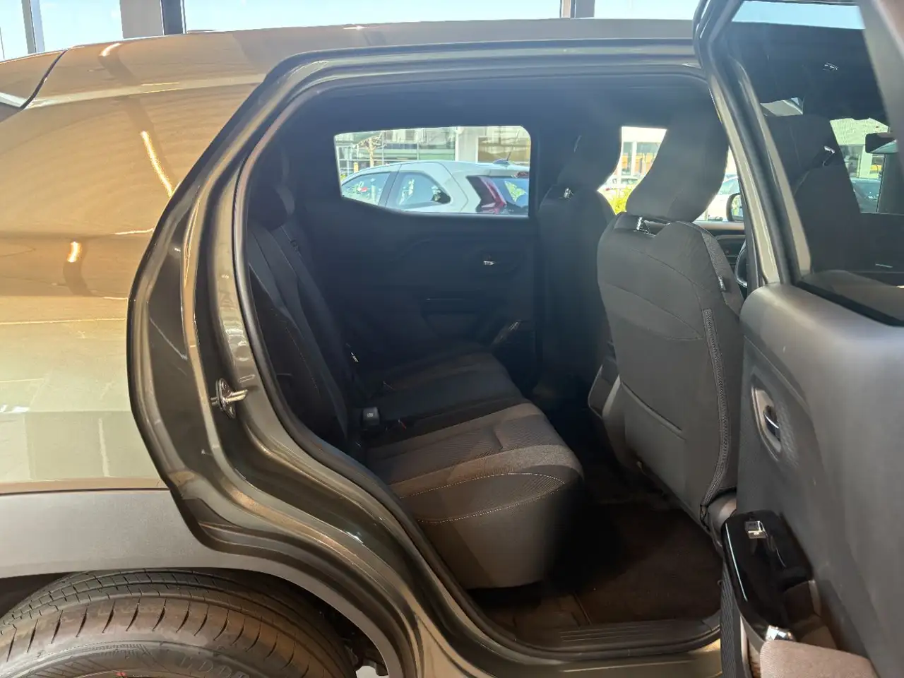 Toyota Urban 6